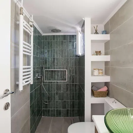 Cozy Nest With Panoramic Views Апартаменты Каламата