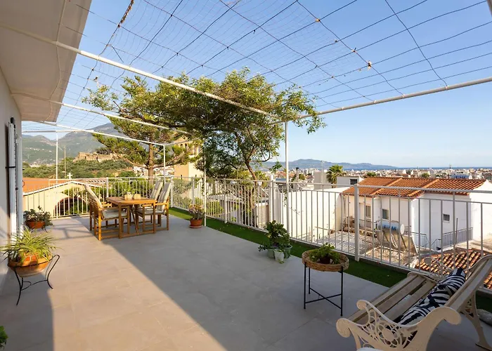 Cozy Nest With Panoramic Views 公寓 *