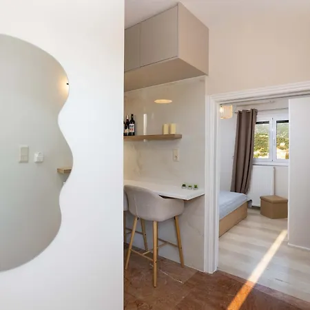 Cozy Nest With Panoramic Views Lejlighed