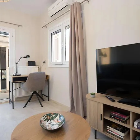 Apartment Cozy Nest With Panoramic Views