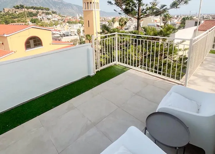 Cozy Nest With Panoramic Views * Calamata